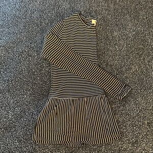 Old Navy Black and White Striped Long Sleeve Dress